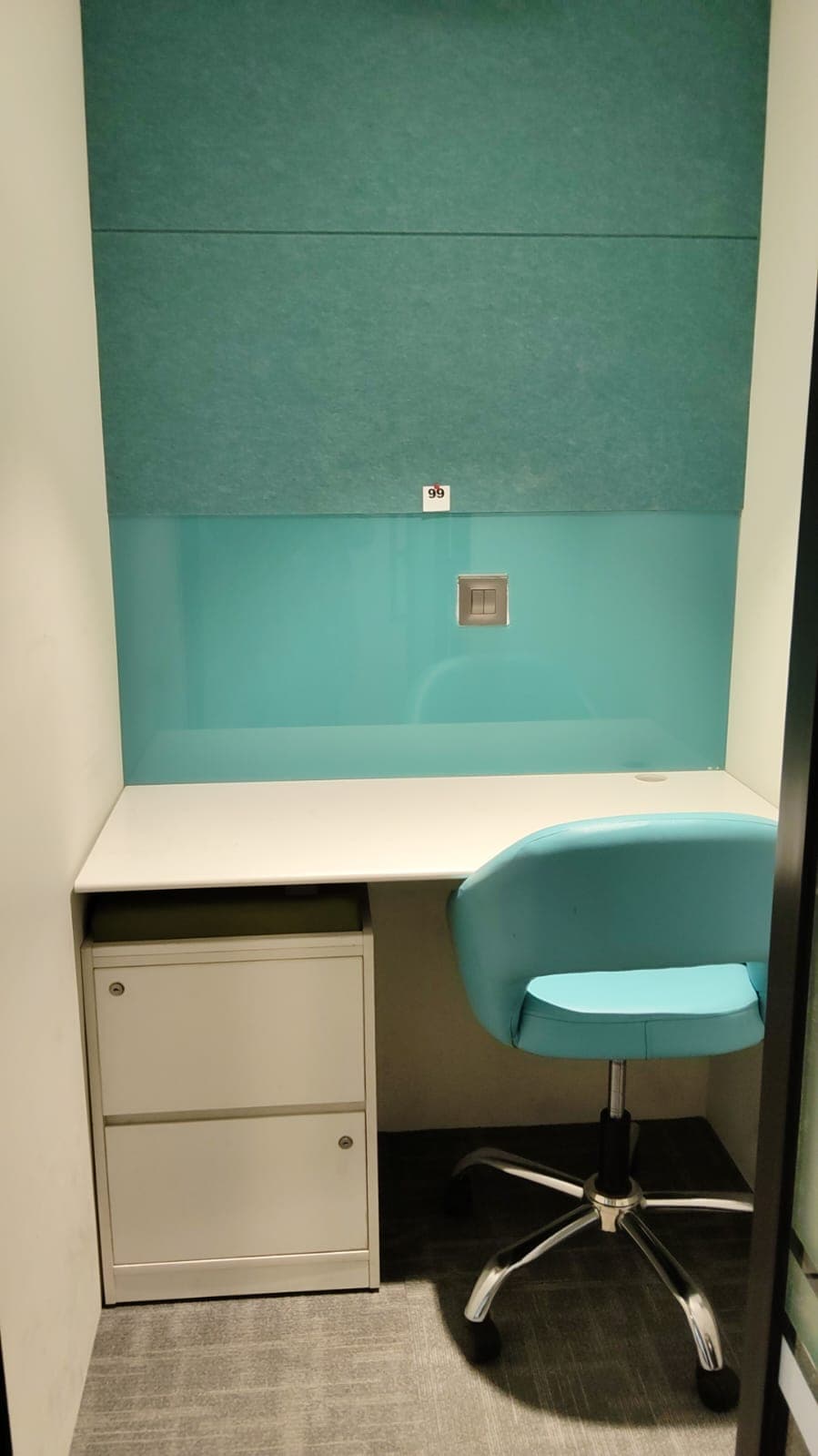 Private Cabin Image 1